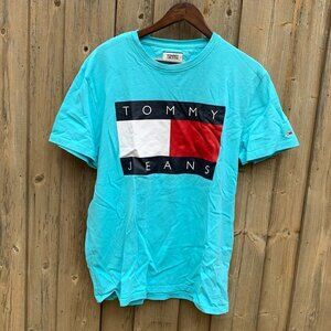 Tommy Hilfiger Big Logo T Shirt Large